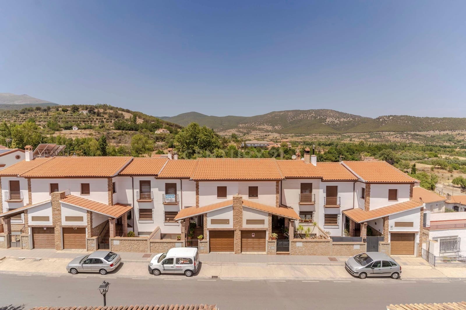 4 bedroom Townhouse for sale in Jerez del Marquesado - € 199,000 (Ref: 9384849)