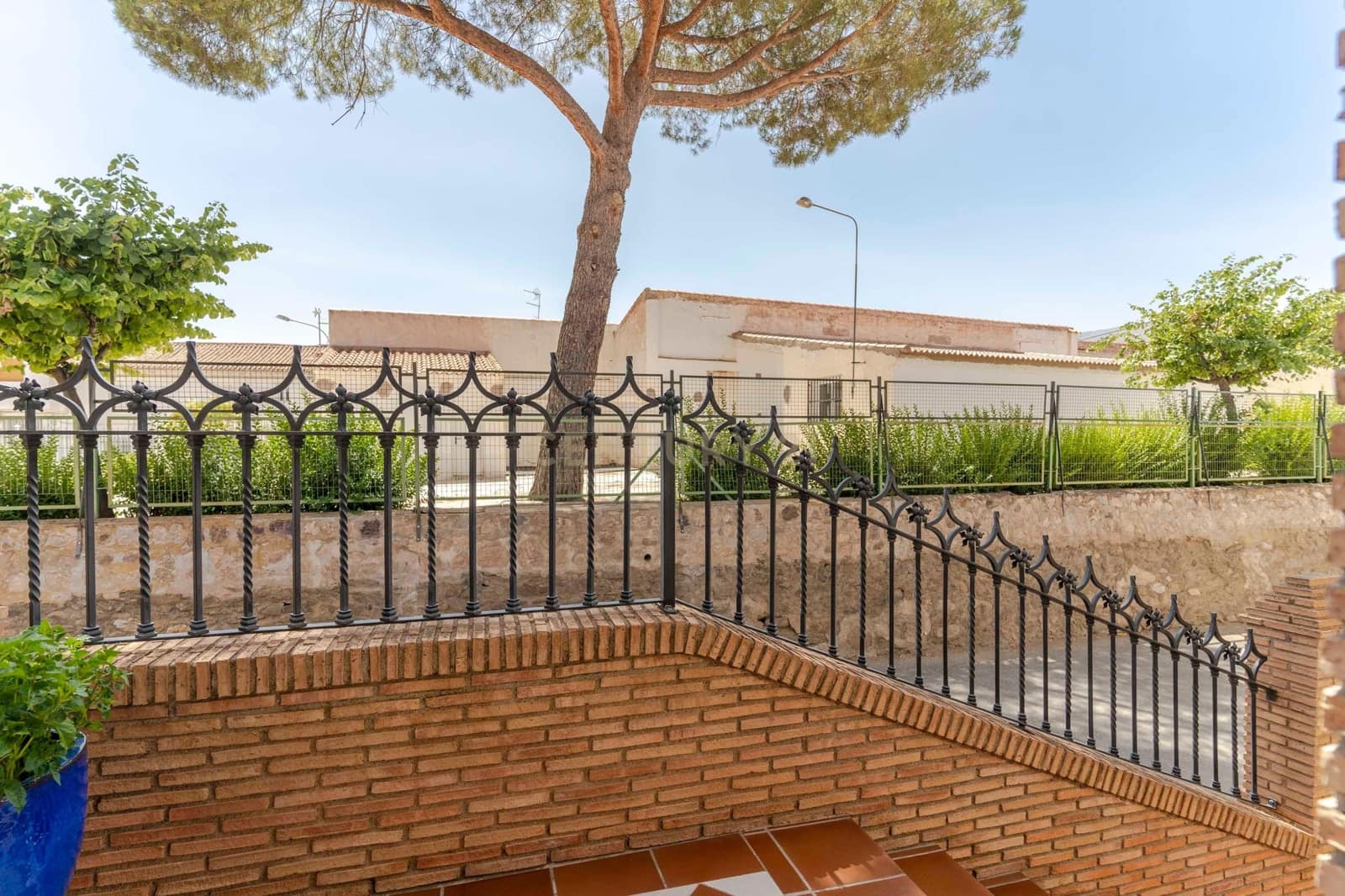 4 bedroom Townhouse for sale in Jerez del Marquesado - € 199,000 (Ref: 9384849)