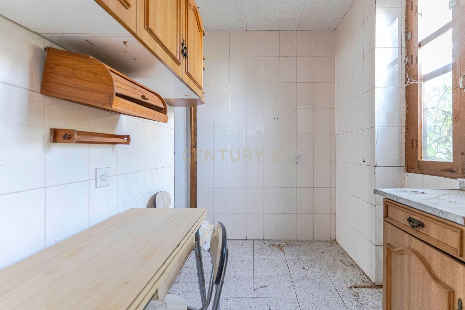 4 soveværelse Finca/Landehus til salg i Cadiar - € 70.000 (Ref: 9386010)