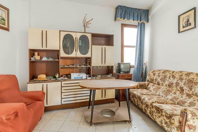 4 soveværelse Finca/Landehus til salg i Cádiar - € 70.000 (Ref: 9386010)