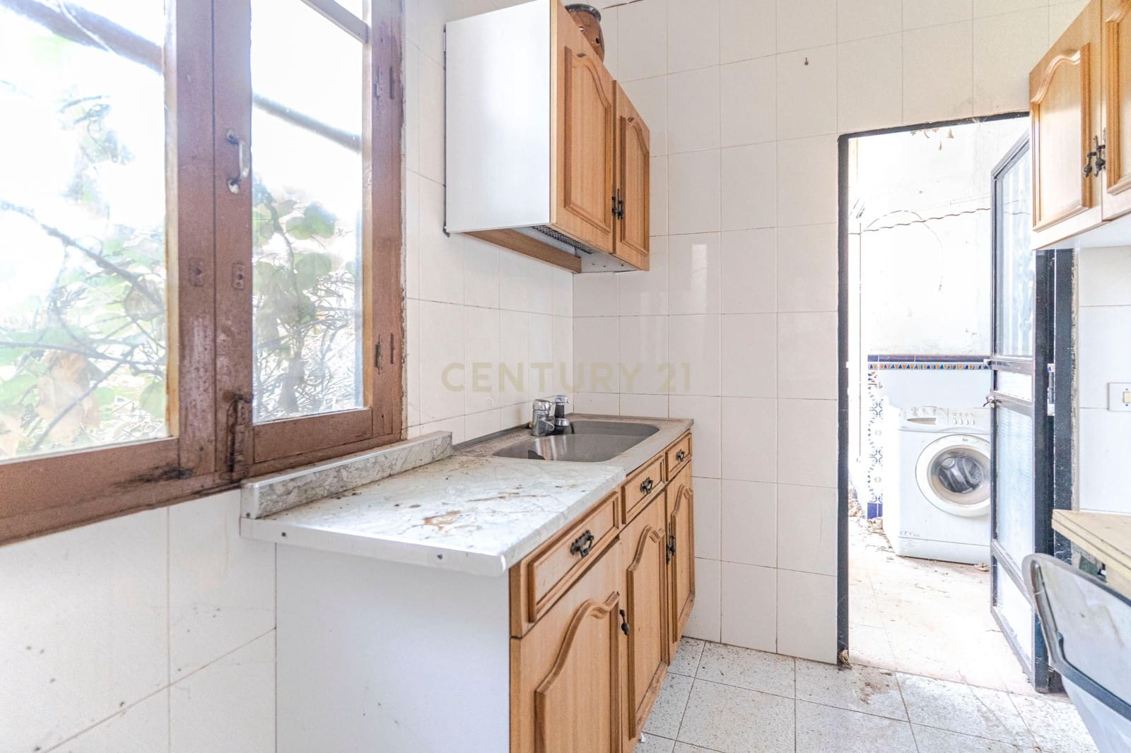 4 soveværelse Finca/Landehus til salg i Cadiar - € 70.000 (Ref: 9386010)