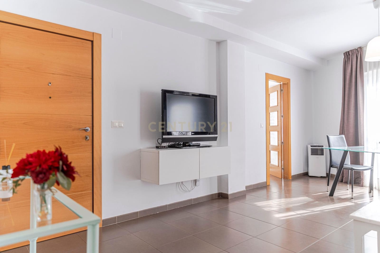 2 bedroom Flat for sale in Salobrena with pool - € 175,000 (Ref: 9388774)