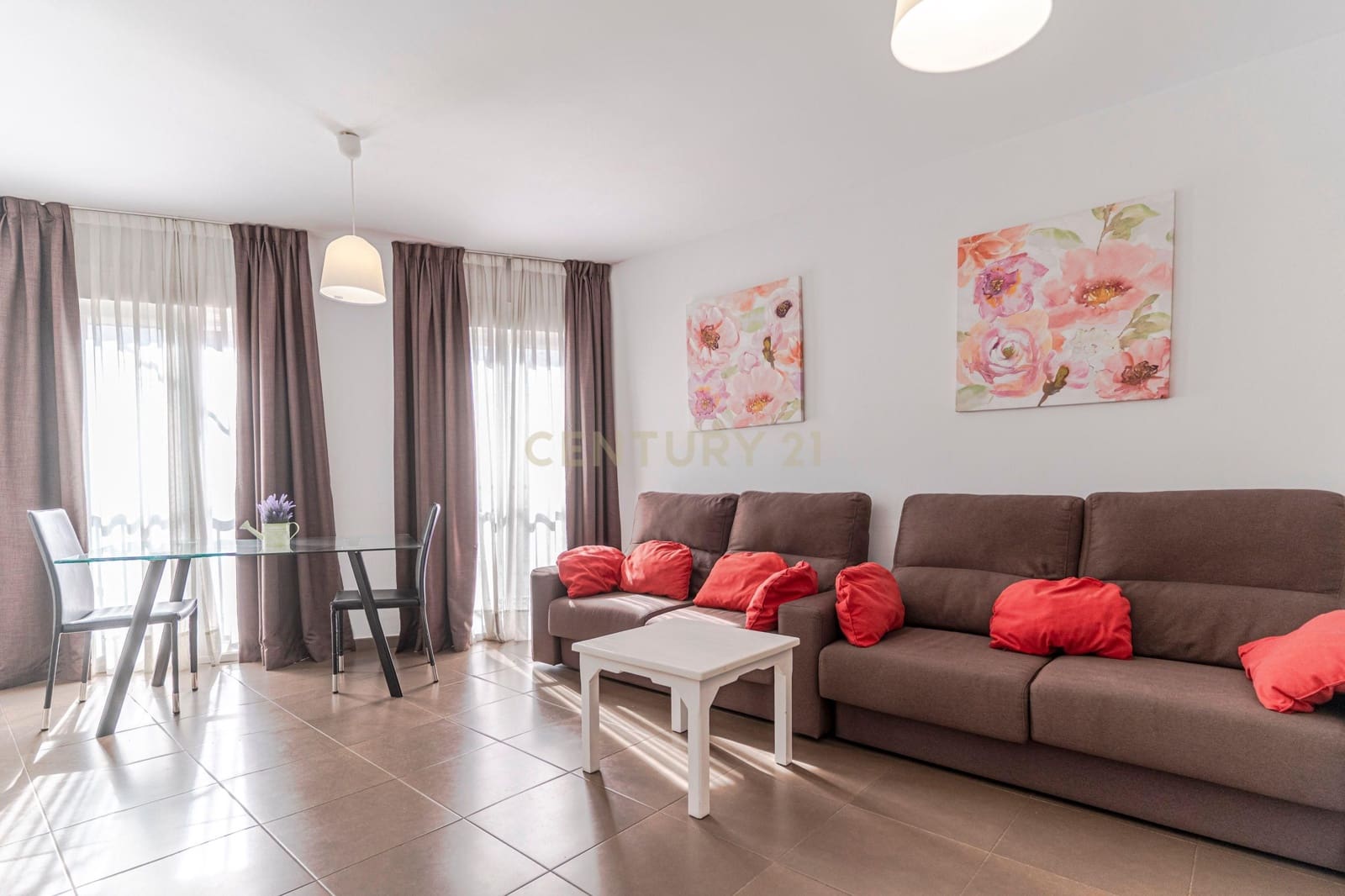 2 bedroom Flat for sale in Salobrena with pool - € 175,000 (Ref: 9388774)