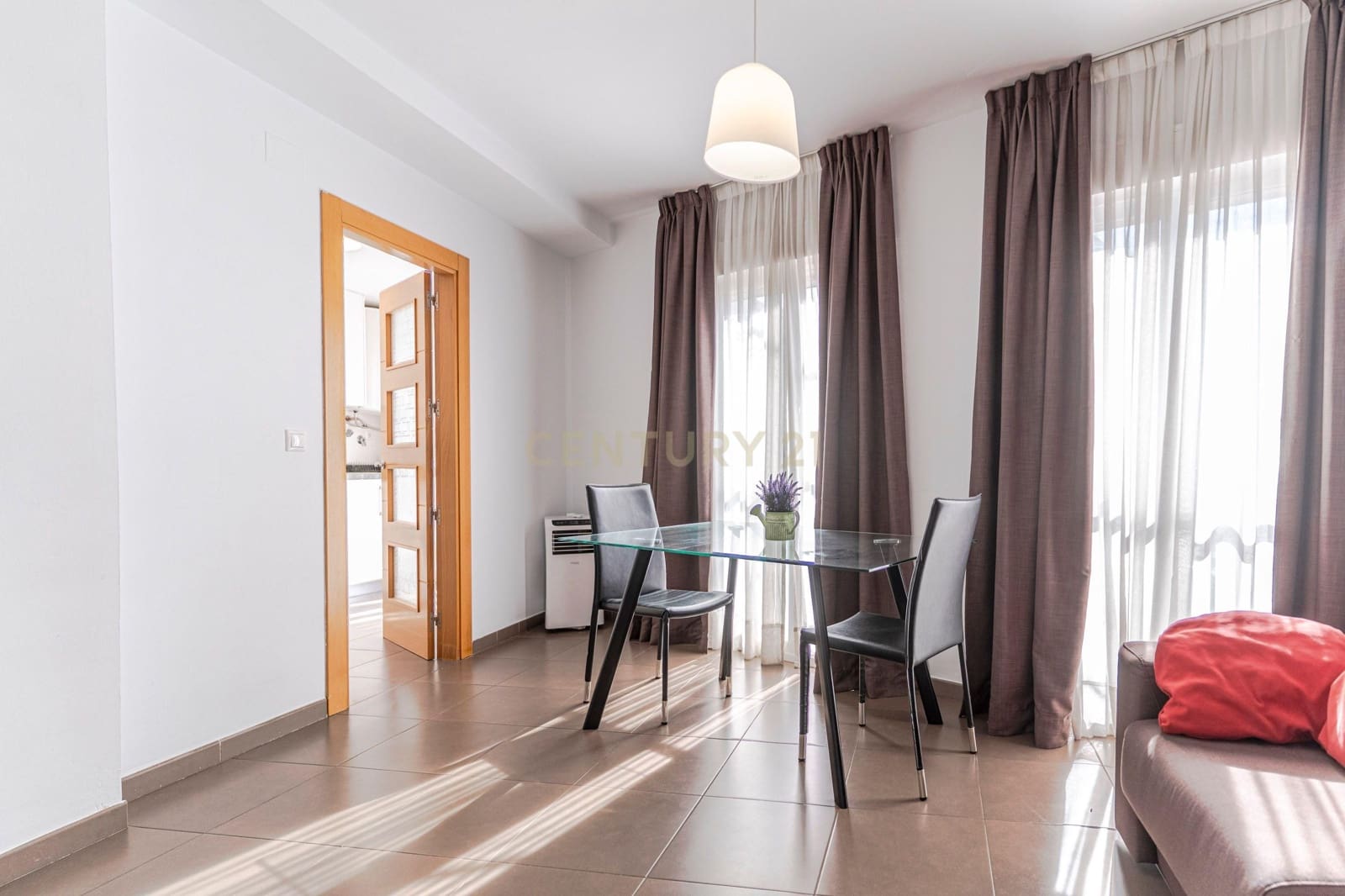 2 bedroom Flat for sale in Salobrena with pool - € 175,000 (Ref: 9388774)