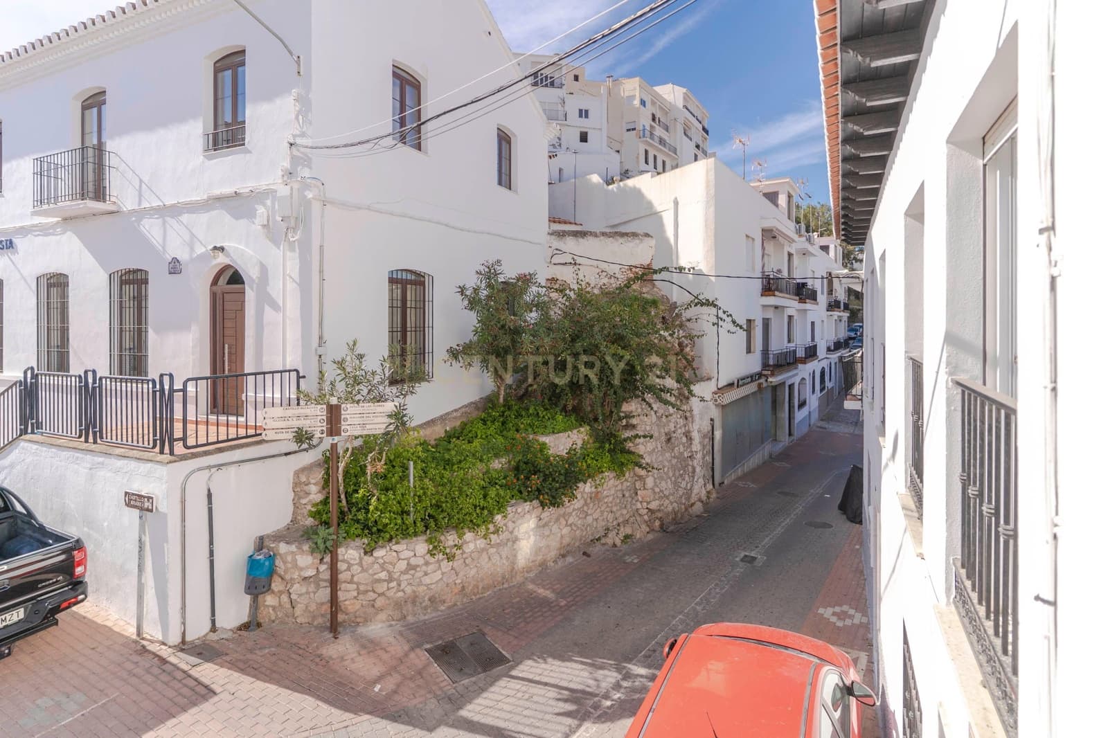 2 bedroom Flat for sale in Salobrena with pool - € 175,000 (Ref: 9388774)