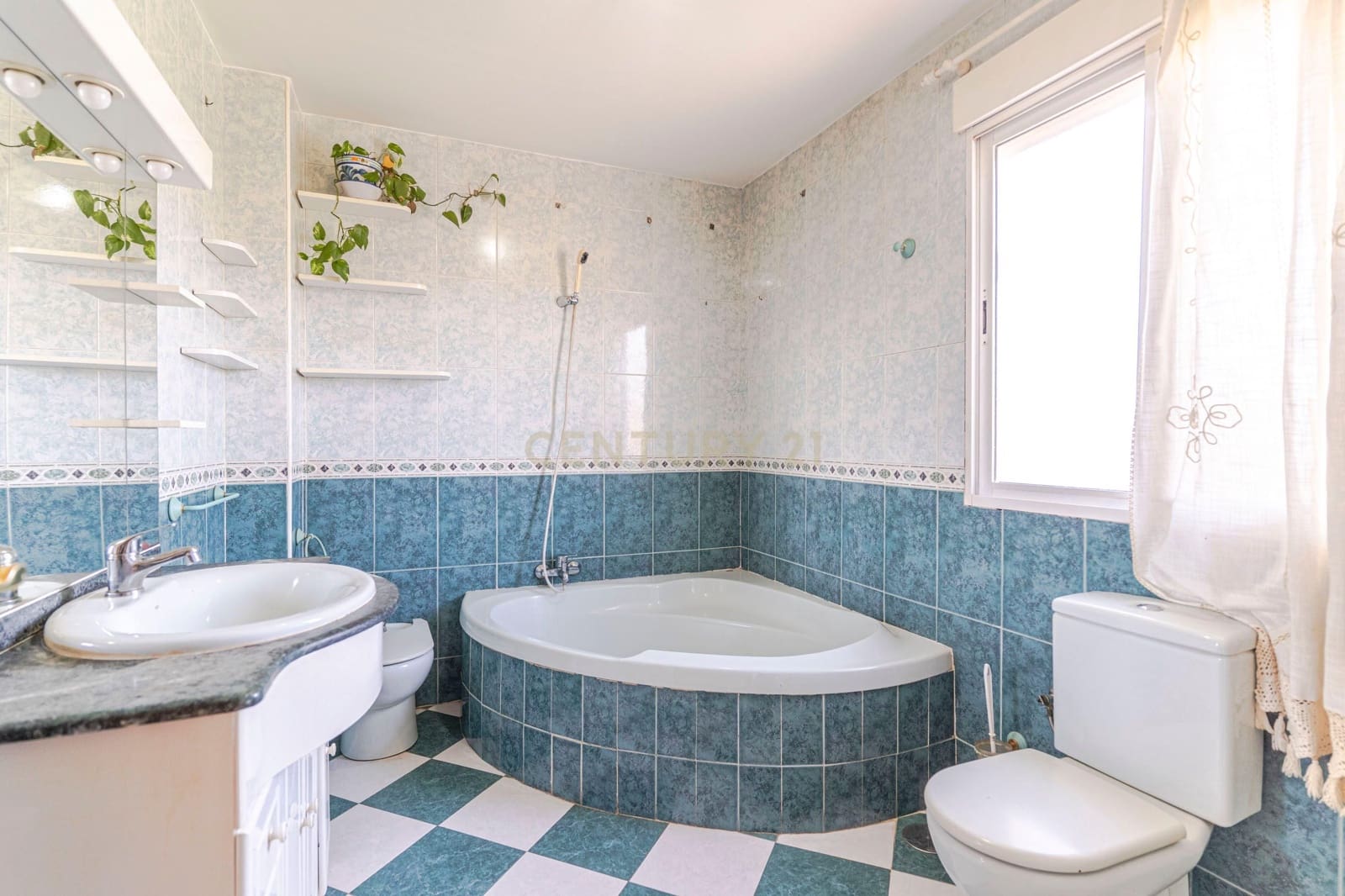 3 soveværelse Byhus til salg i Fuente Vaqueros - € 145.000 (Ref: 9388776)