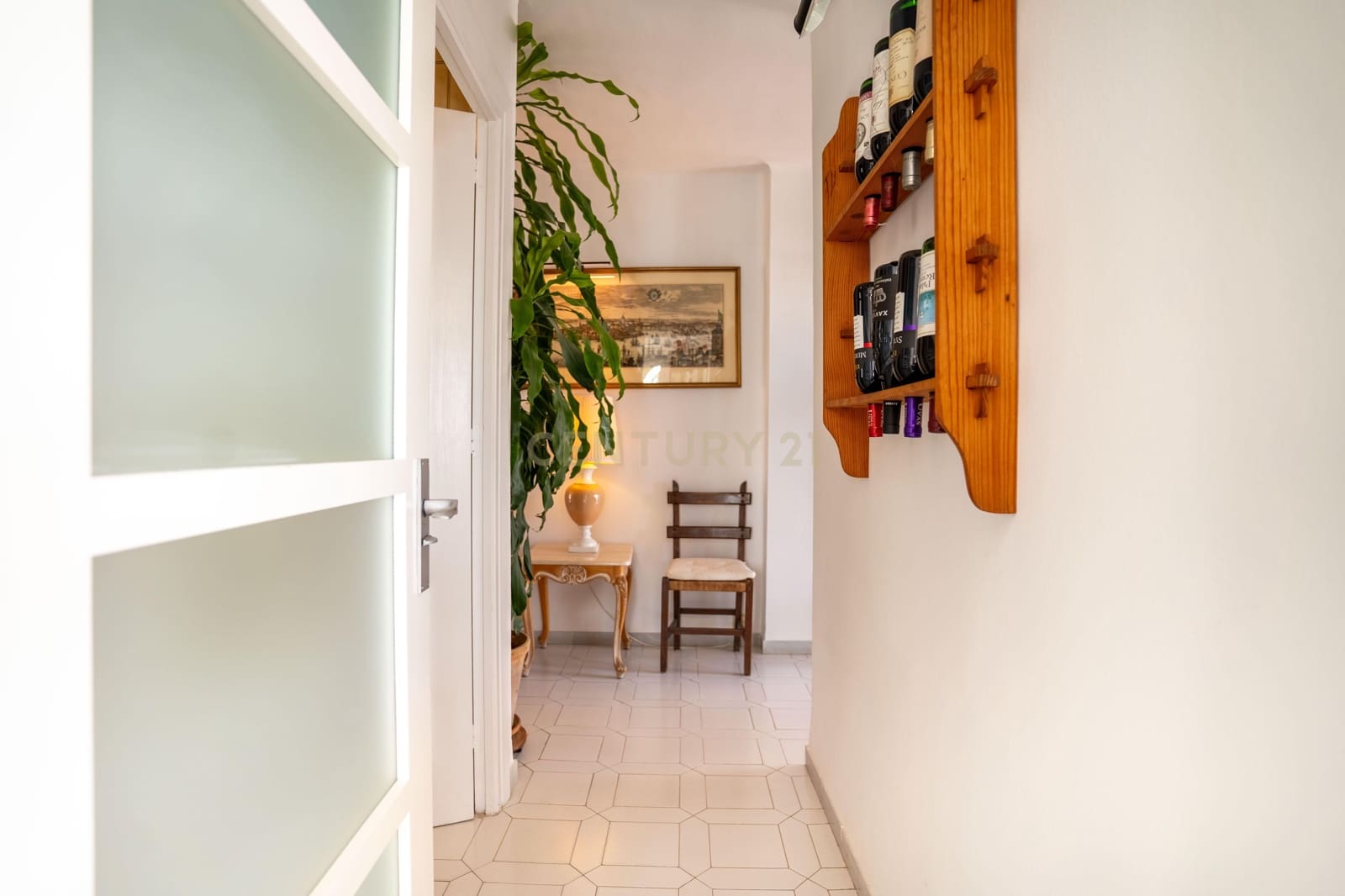 3 bedroom Apartment for rent in Nerja - € 2,000 (Ref: 9389939)