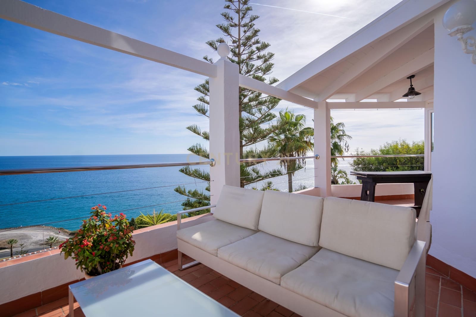 3 bedroom Apartment for rent in Nerja - € 2,000 (Ref: 9389939)