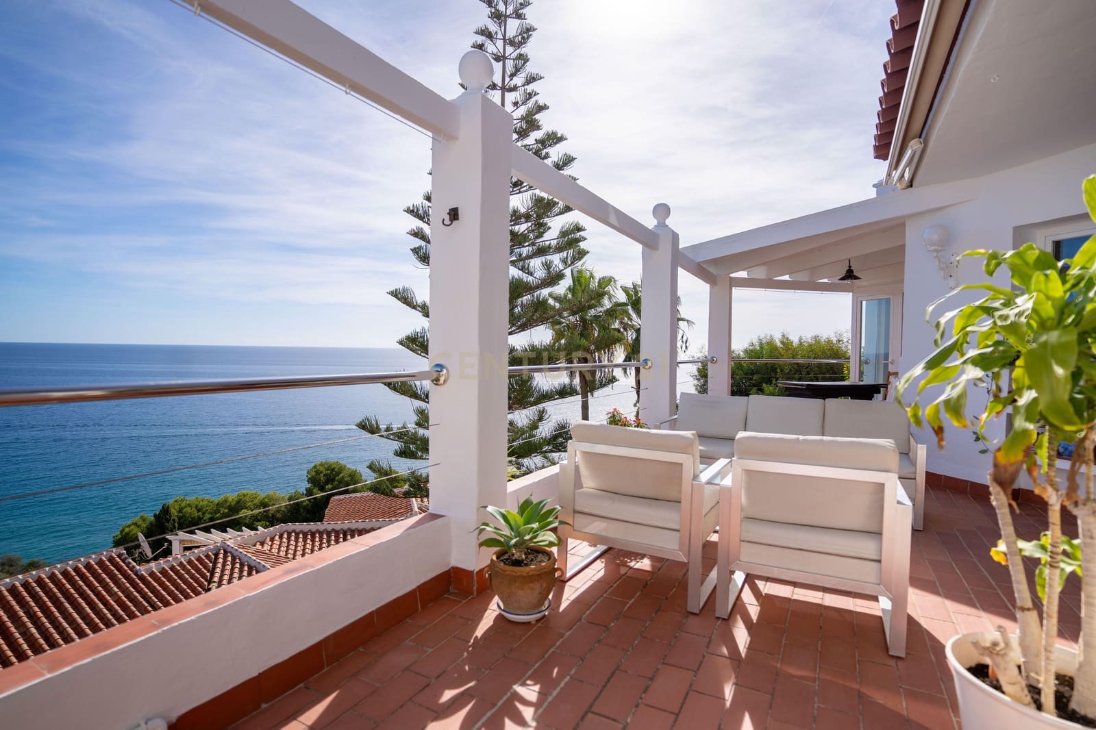 3 bedroom Apartment for rent in Nerja - € 2,000 (Ref: 9389939)