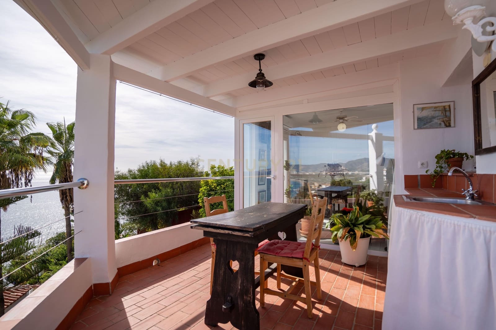 3 bedroom Apartment for rent in Nerja - € 2,000 (Ref: 9389939)