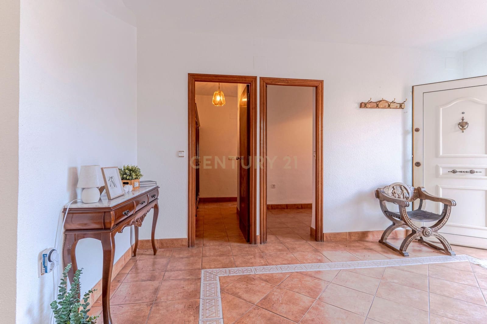 7 slaapkamer Villa te koop in Orgiva met zwembad garage - € 450.000 (Ref: 9390145)