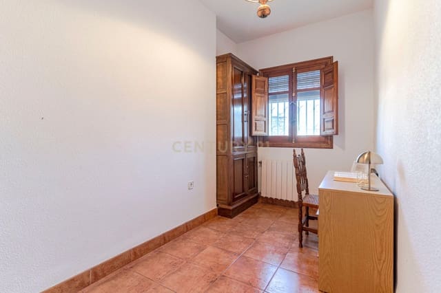 7 soveværelse Villa til salg i Orgiva med swimmingpool garage - € 450.000 (Ref: 9390145)