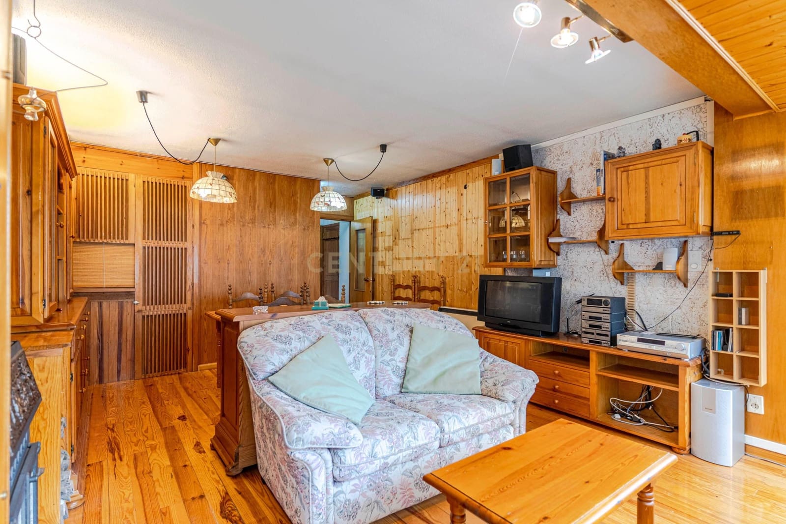 2 slaapkamer Appartement te koop in Sierra Nevada met garage - € 160.000 (Ref: 9409802)