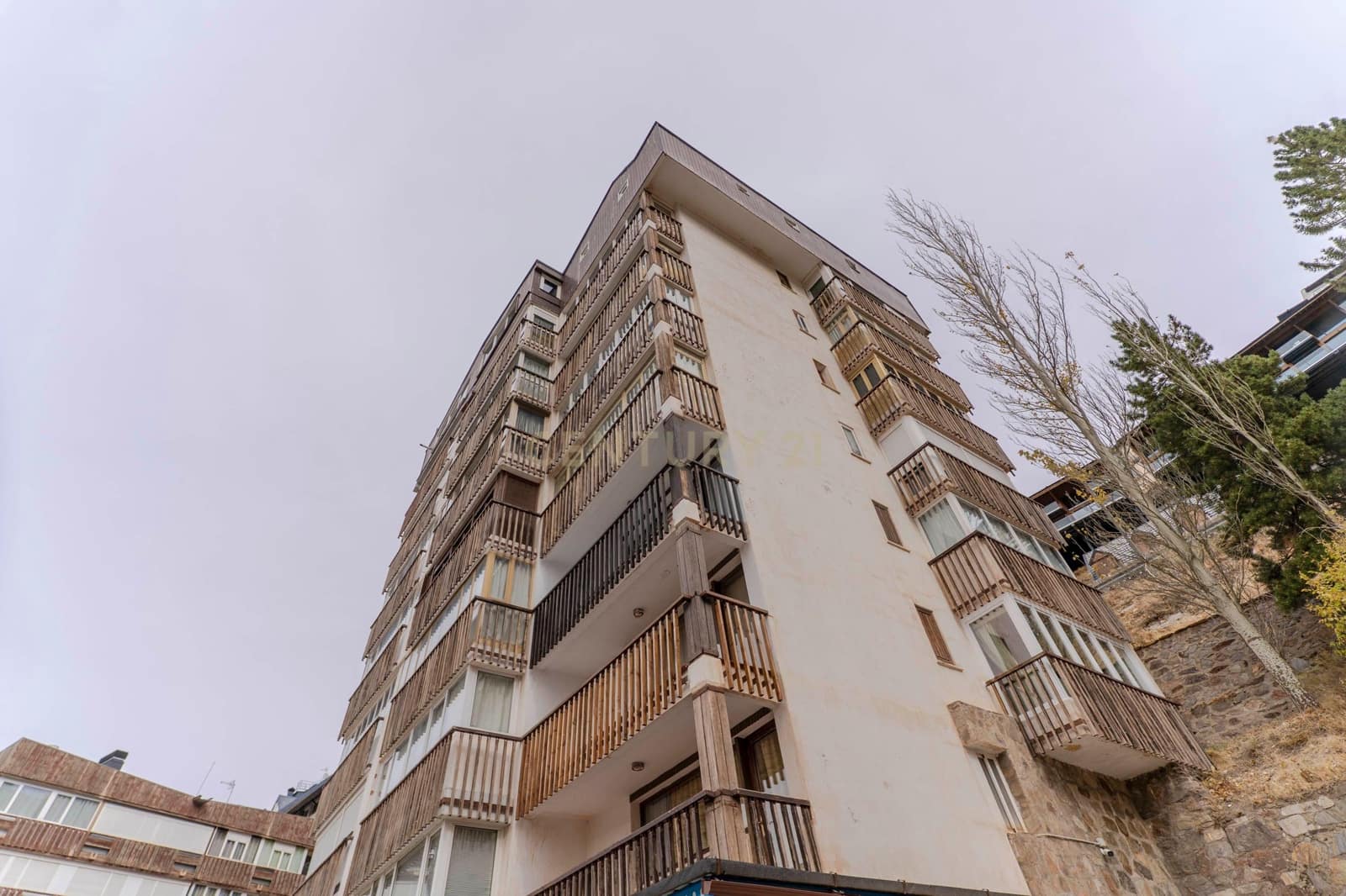 2 slaapkamer Appartement te koop in Sierra Nevada met garage - € 160.000 (Ref: 9409802)