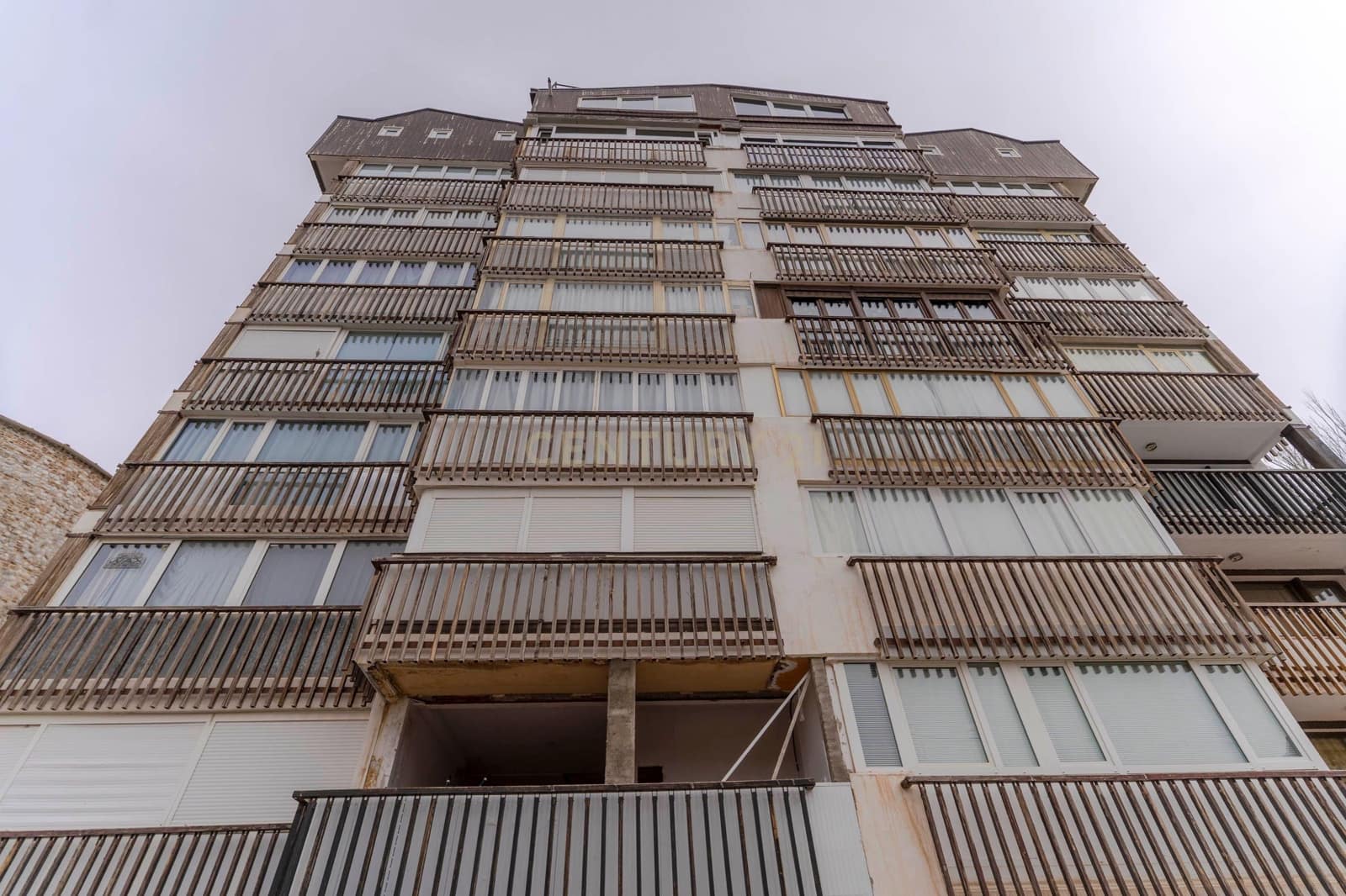 2 slaapkamer Appartement te koop in Sierra Nevada met garage - € 160.000 (Ref: 9409802)