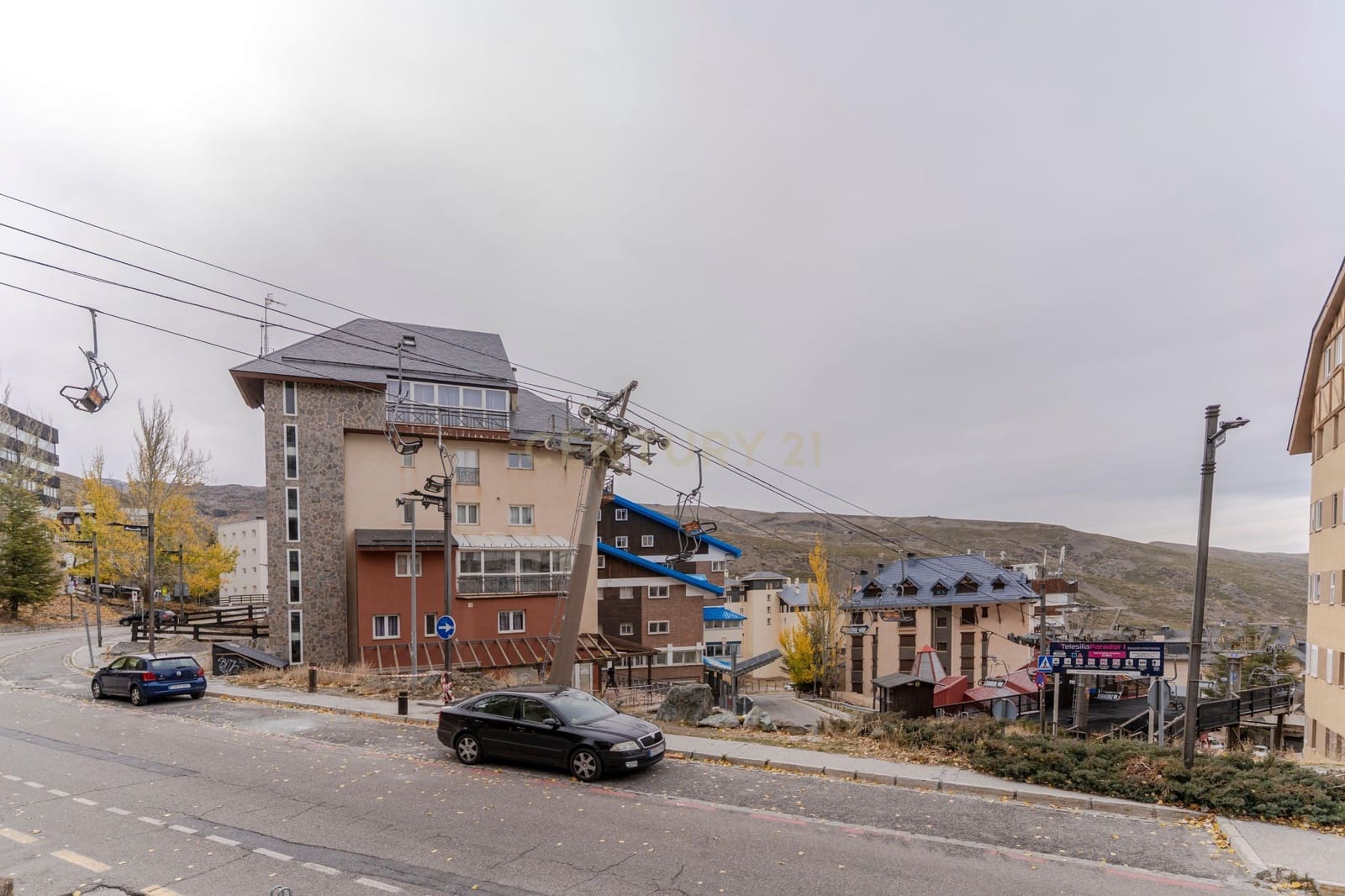 2 slaapkamer Appartement te koop in Sierra Nevada met garage - € 160.000 (Ref: 9409802)