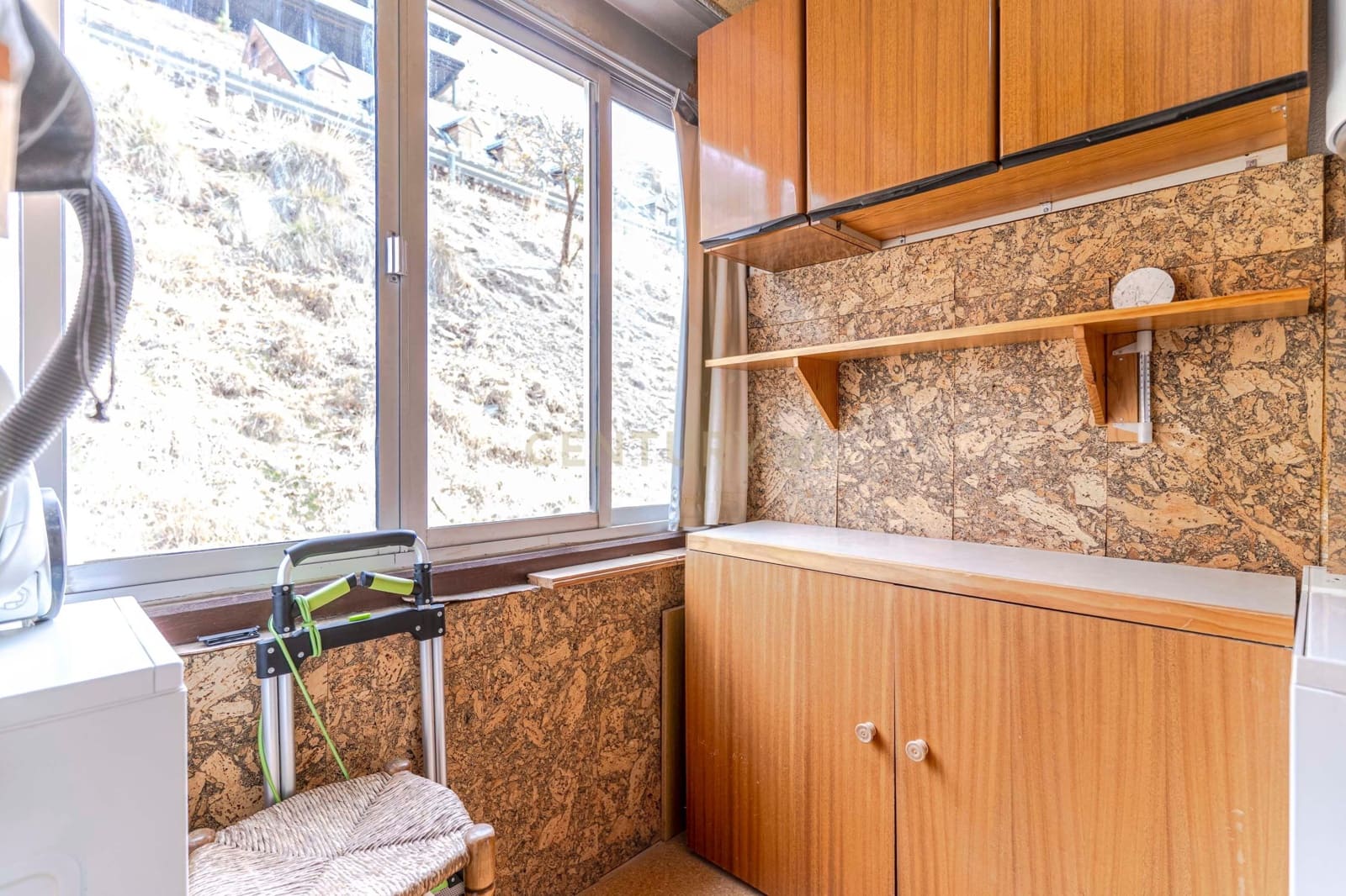 2 slaapkamer Appartement te koop in Sierra Nevada met garage - € 160.000 (Ref: 9409802)