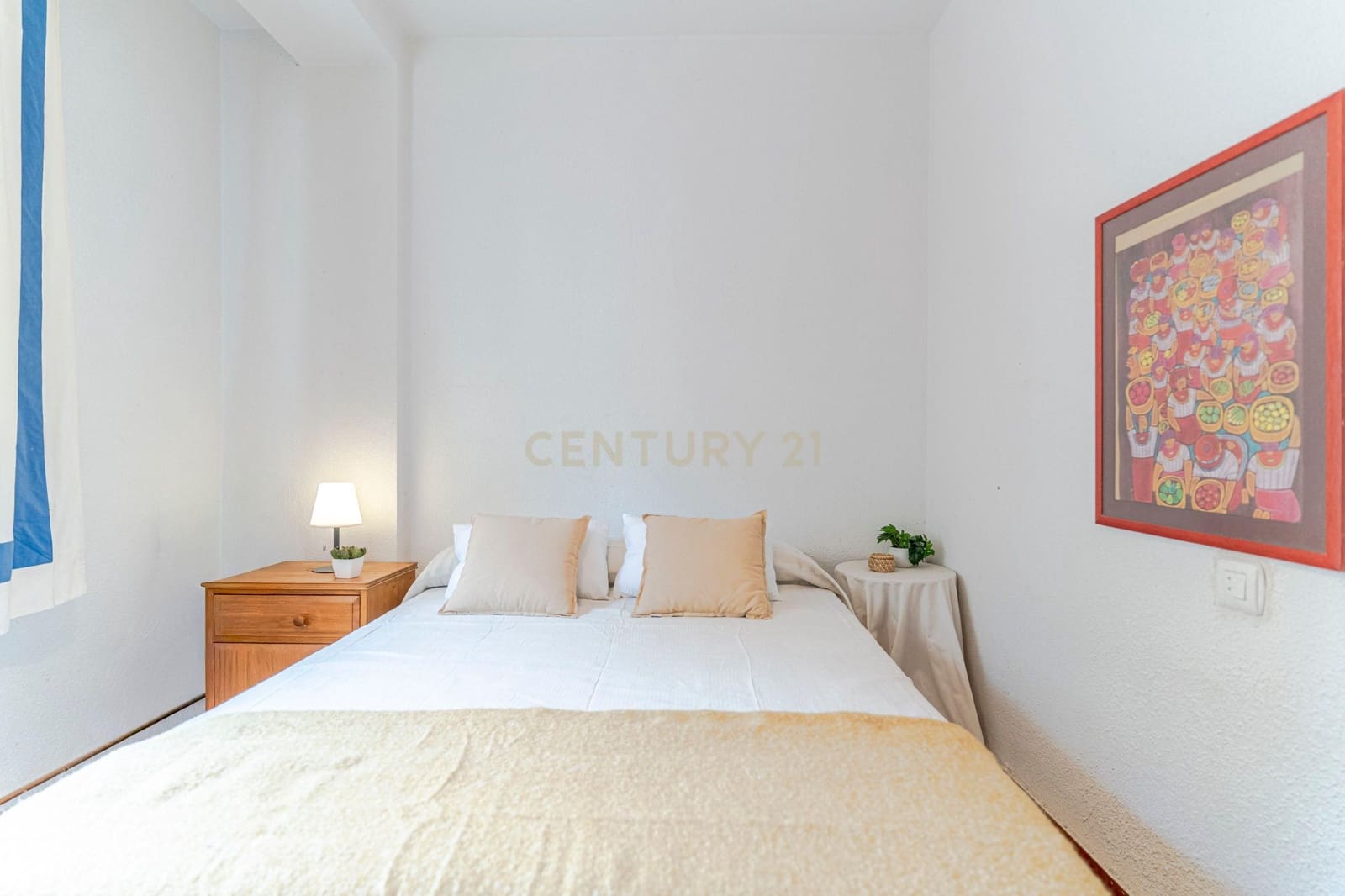 4 makuuhuone Huvila myytävänä paikassa La Zubia - 280 000 € (Ref: 9410318)