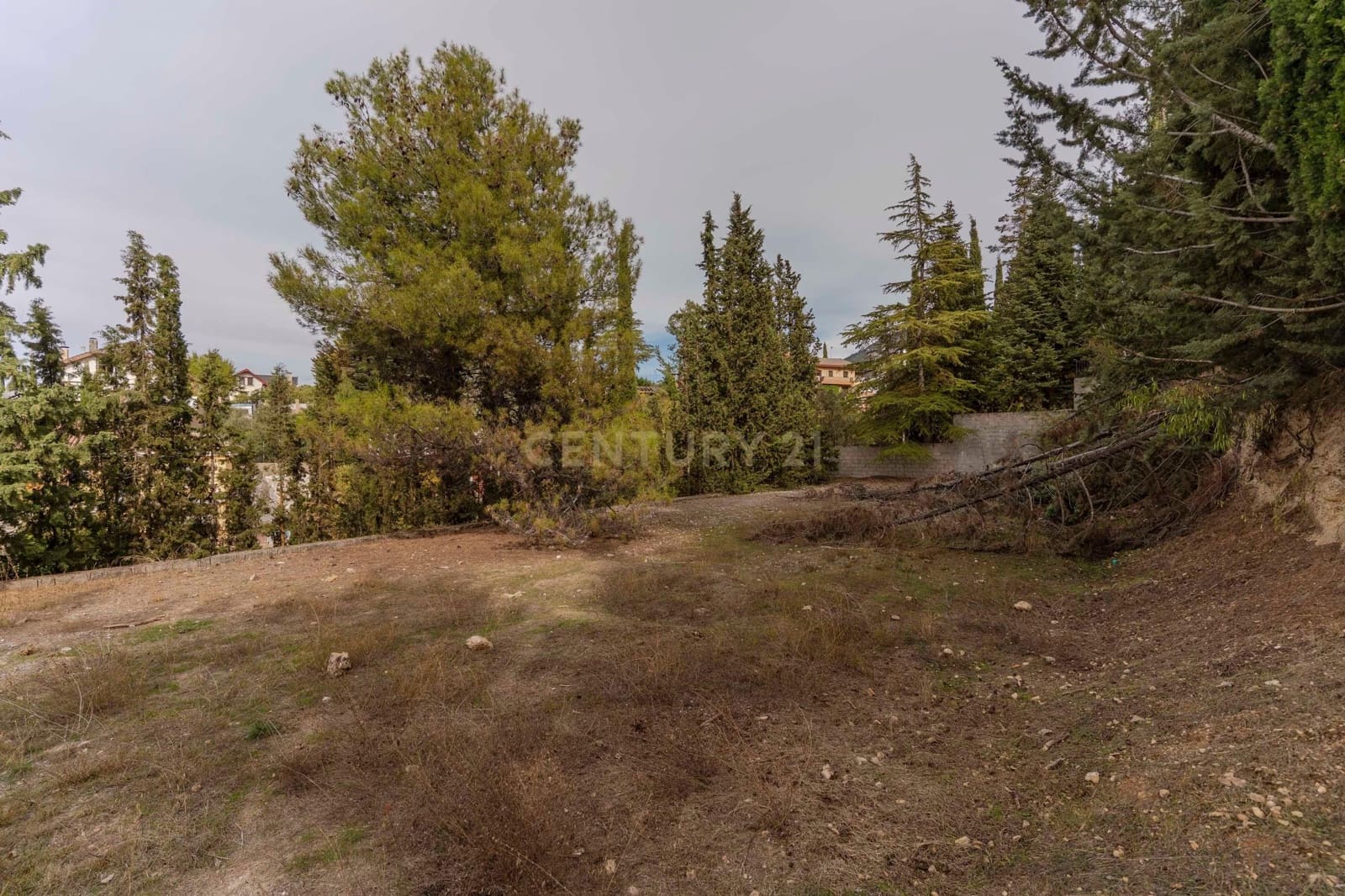 4 makuuhuone Huvila myytävänä paikassa La Zubia - 280 000 € (Ref: 9410318)