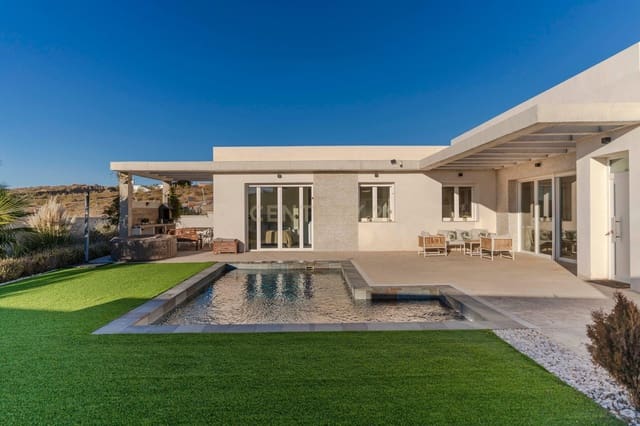 4 soveværelse Villa til salg i Dílar med swimmingpool garage - € 439.900 (Ref: 9412974)