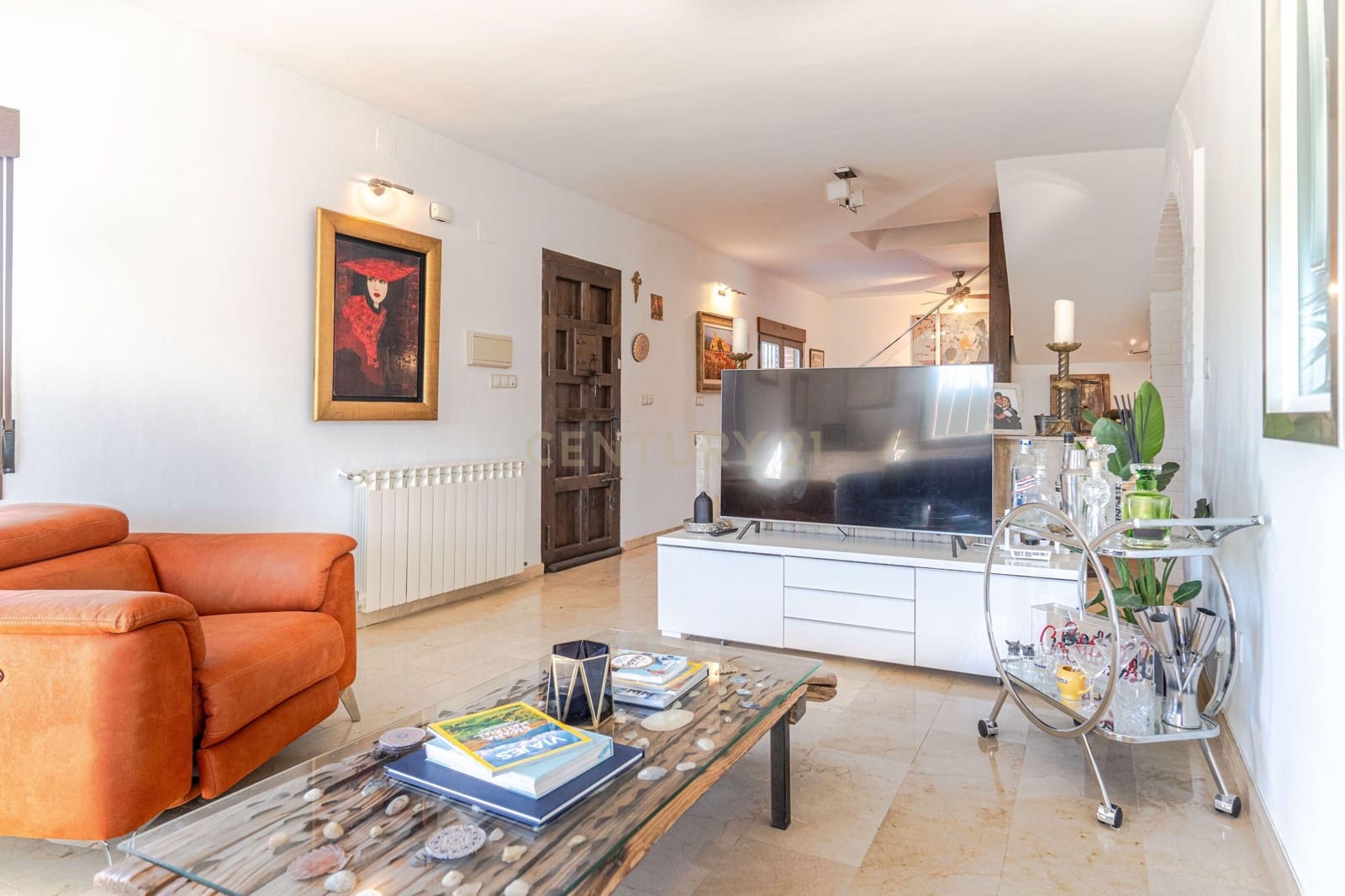 5 bedroom Villa for sale in Gojar with pool - € 625,000 (Ref: 9412975)