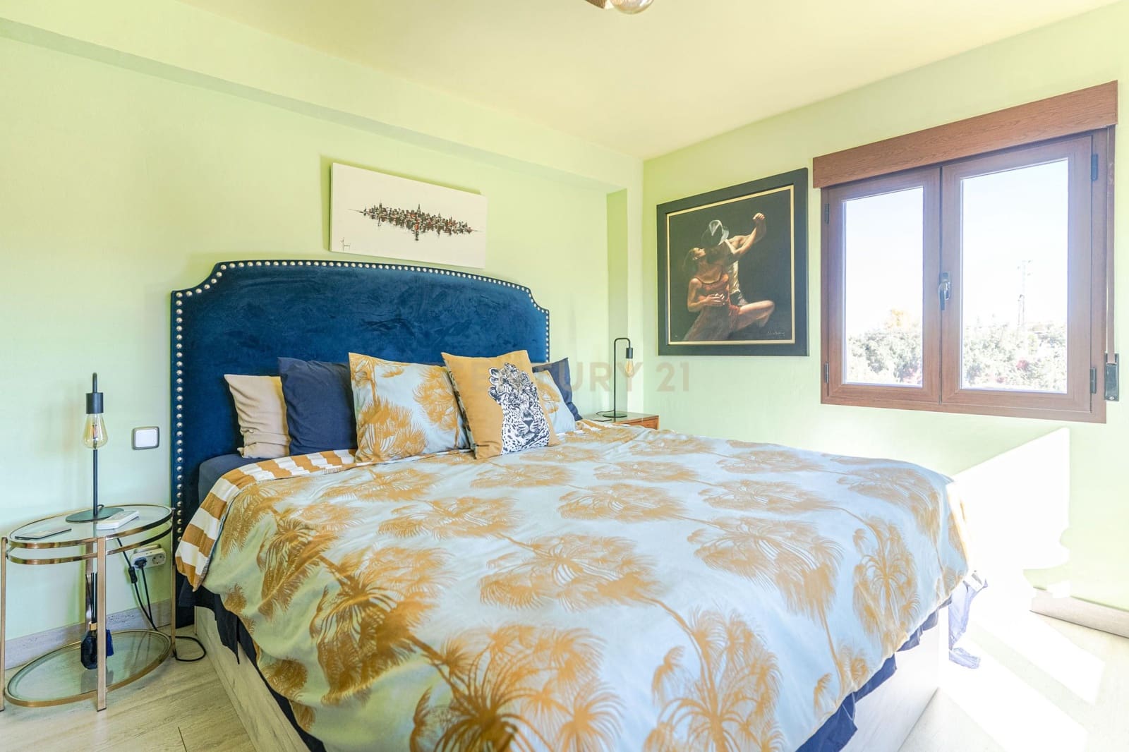 5 bedroom Villa for sale in Gojar with pool - € 625,000 (Ref: 9412975)