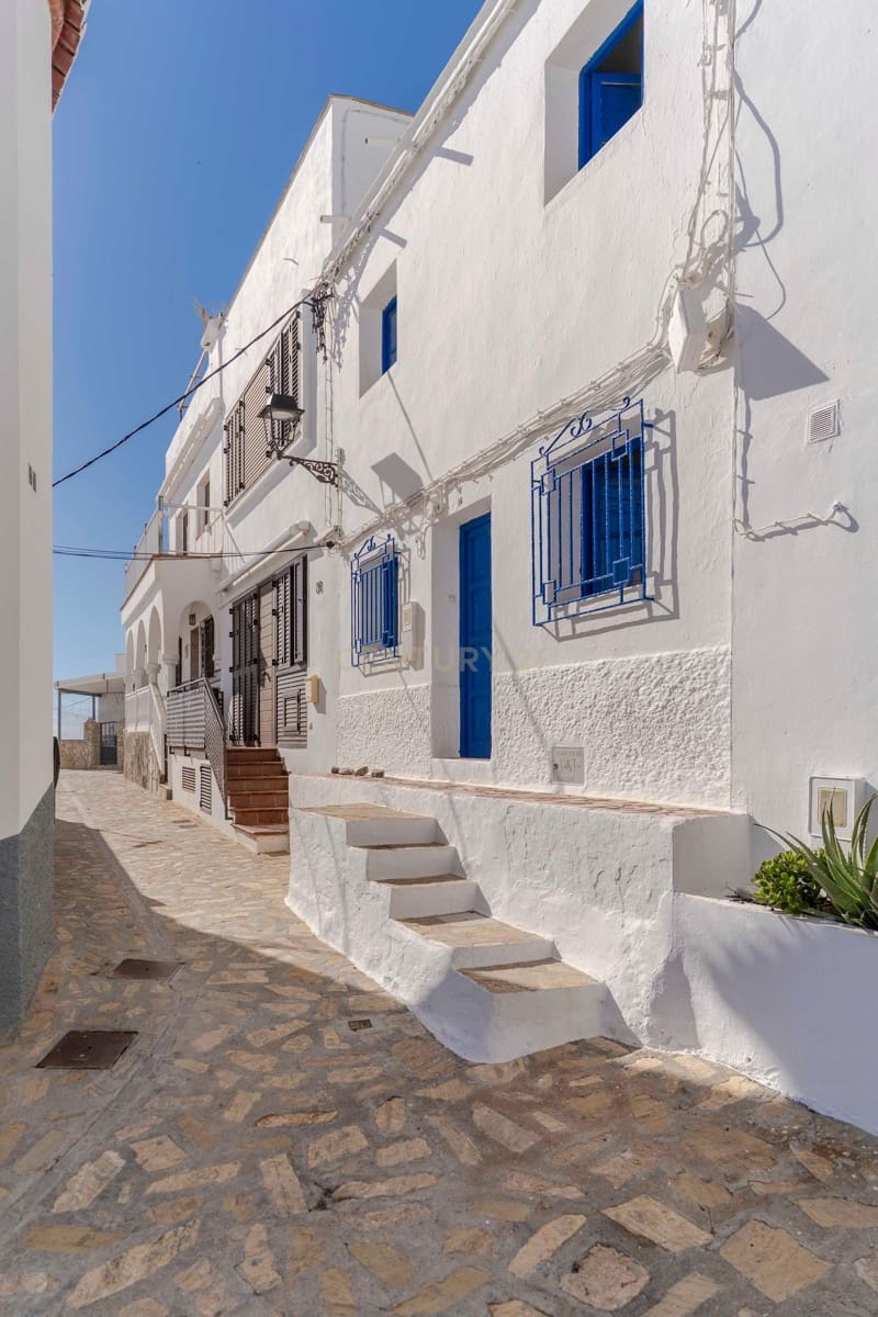 2 sovrum Hus till salu i Salobrena - 140 000 € (Ref: 9413200)