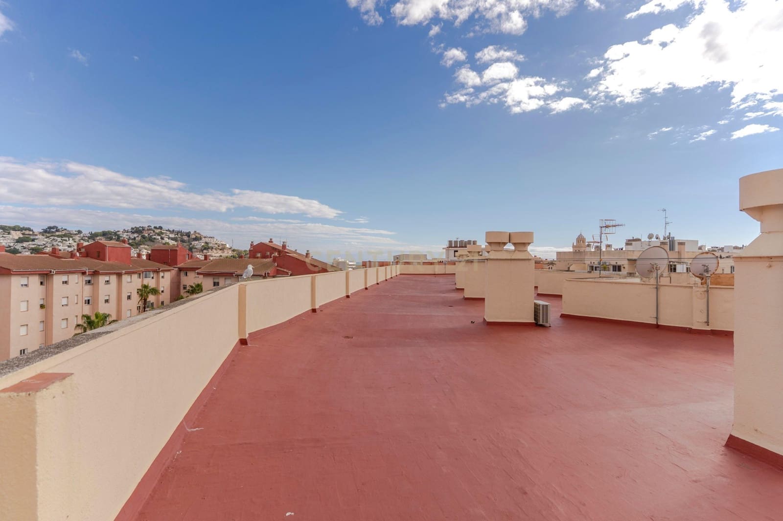 Ático de 1 habitación en Almuñécar en venta - 129.900 € (Ref: 9415468)