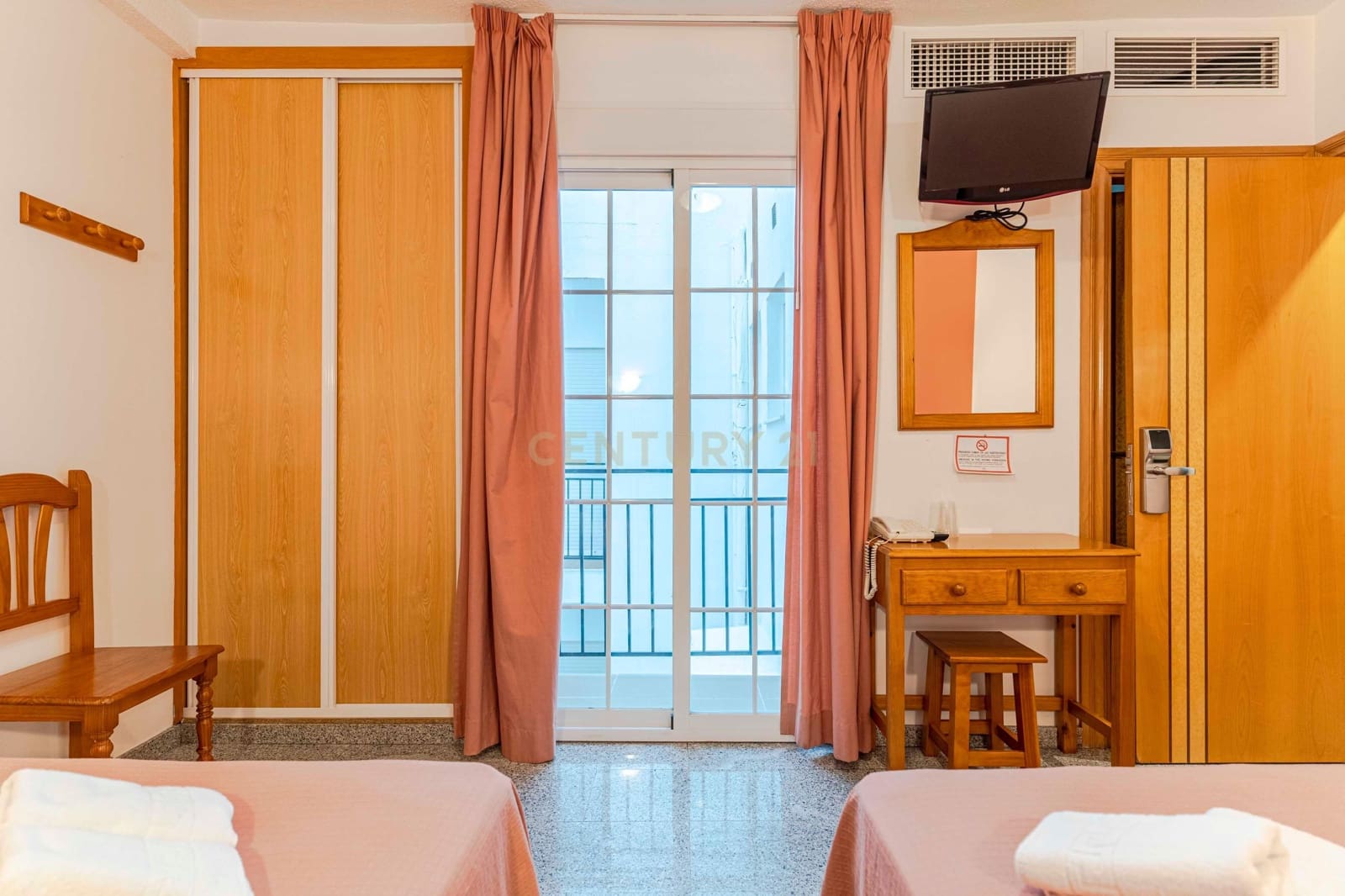 14 soveværelse Hotel til salg i Salobrena - € 1.065.000 (Ref: 9419011)