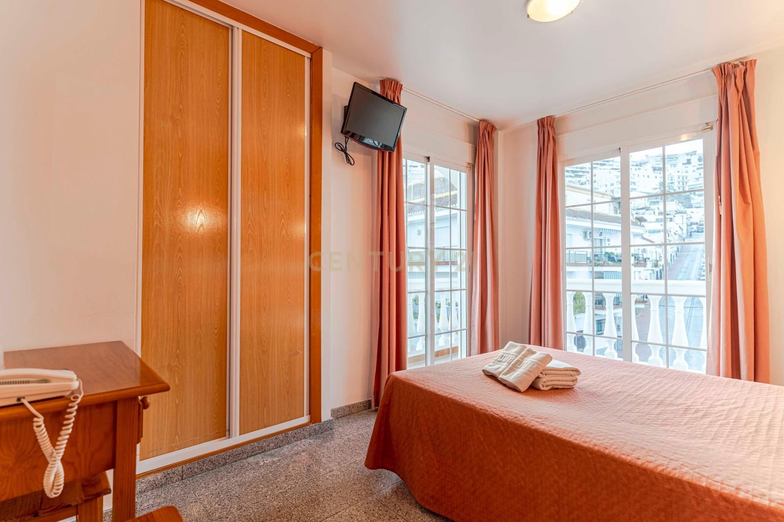 14 soveværelse Hotel til salg i Salobrena - € 1.065.000 (Ref: 9419011)