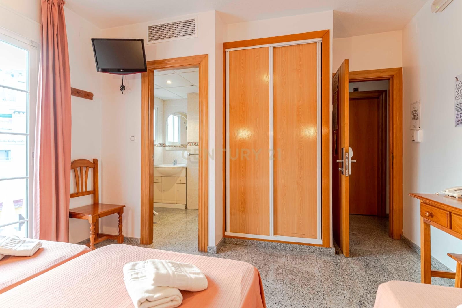 14 soveværelse Hotel til salg i Salobrena - € 1.065.000 (Ref: 9419011)