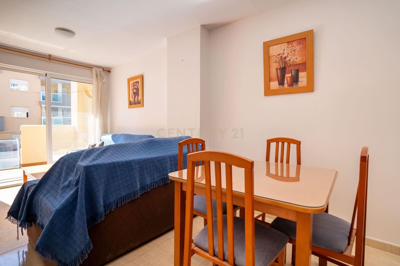 2 soveværelse Lejlighed til salg i Roquetas de Mar med swimmingpool - € 157.000 (Ref: 9419012)