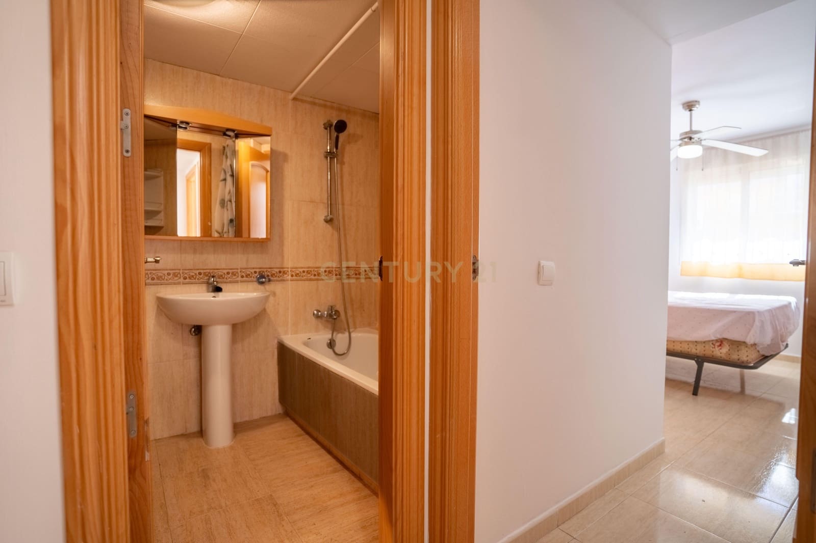 2 soveværelse Lejlighed til salg i Roquetas de Mar med swimmingpool - € 157.000 (Ref: 9419012)