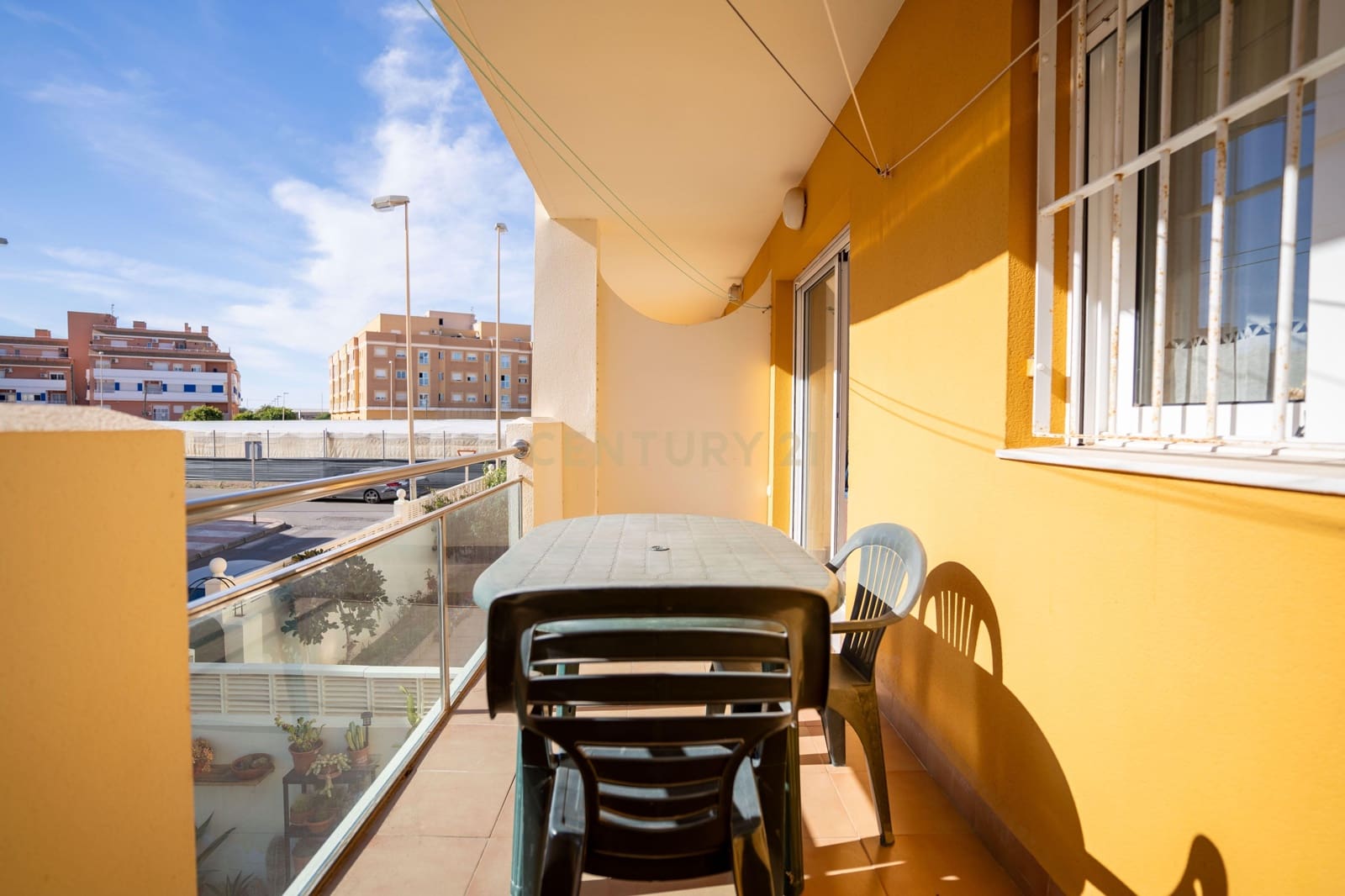 2 soveværelse Lejlighed til salg i Roquetas de Mar med swimmingpool - € 157.000 (Ref: 9419012)