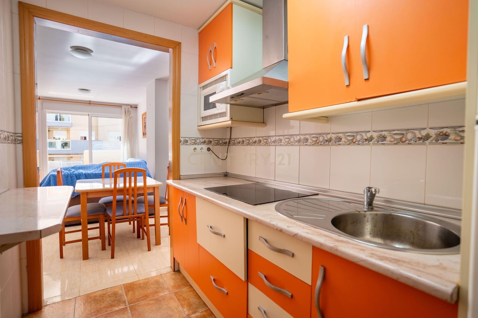 2 soveværelse Lejlighed til salg i Roquetas de Mar med swimmingpool - € 157.000 (Ref: 9419012)