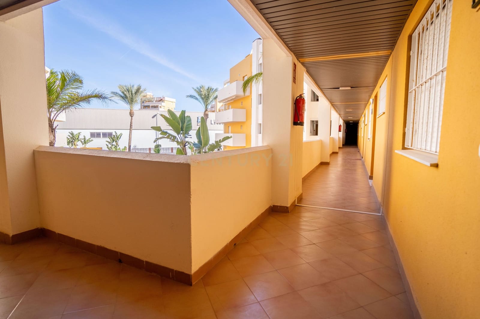 2 soveværelse Lejlighed til salg i Roquetas de Mar med swimmingpool - € 157.000 (Ref: 9419012)