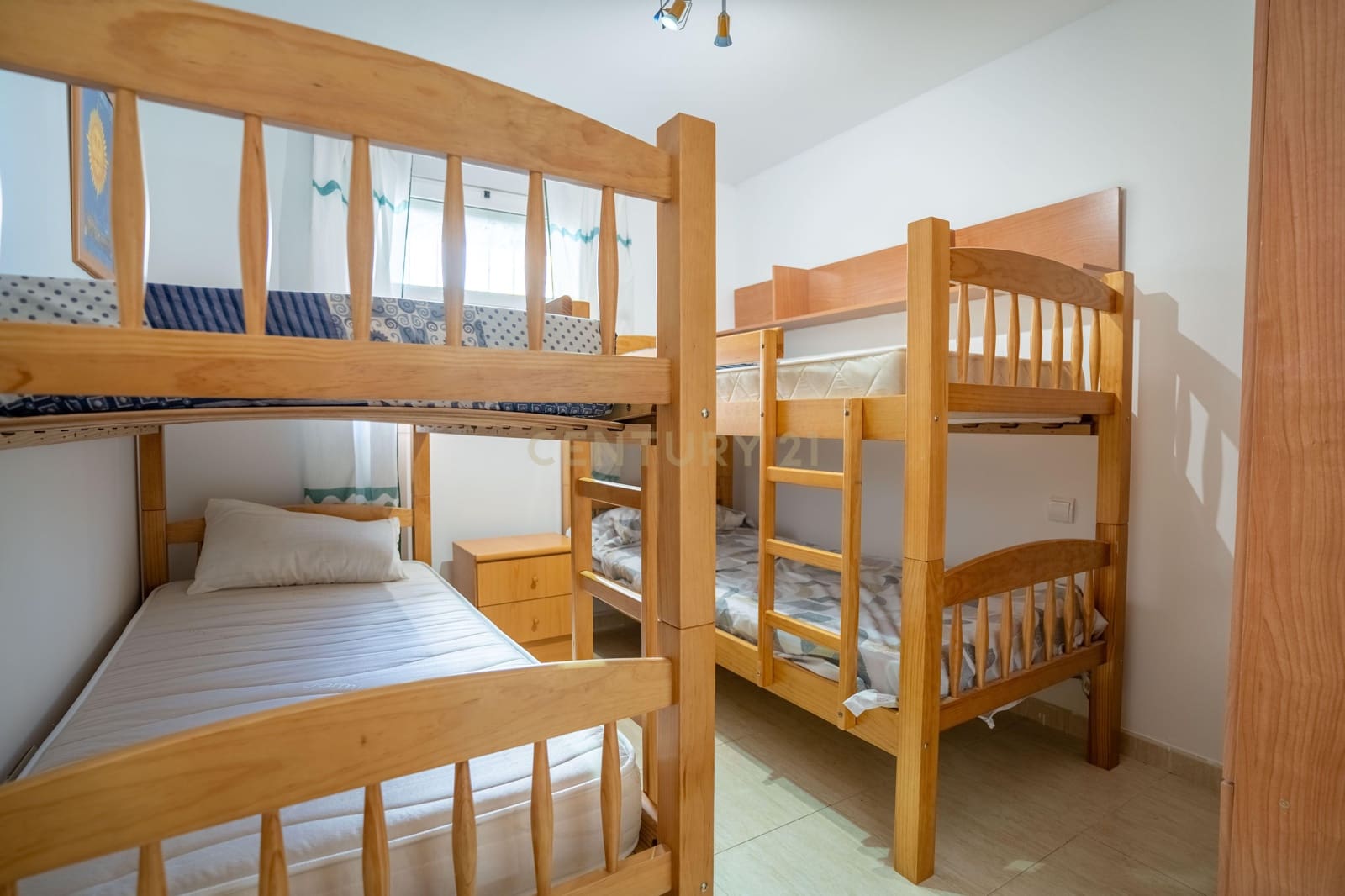 2 soveværelse Lejlighed til salg i Roquetas de Mar med swimmingpool - € 157.000 (Ref: 9419012)