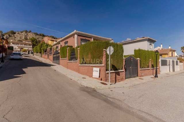 4 soveværelse Villa til salg i Albolote med swimmingpool - € 399.000 (Ref: 9420074)