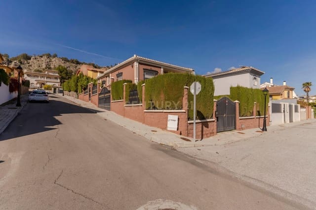 4 soveværelse Villa til salg i Albolote med swimmingpool - € 399.000 (Ref: 9420074)