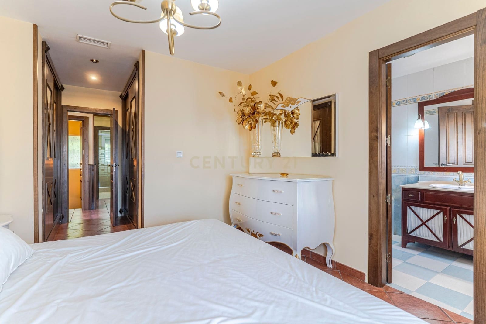 4 soveværelse Villa til salg i Albolote med swimmingpool - € 399.000 (Ref: 9420074)