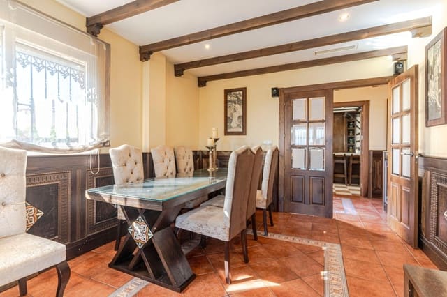 4 soveværelse Villa til salg i Albolote med swimmingpool - € 399.000 (Ref: 9420074)