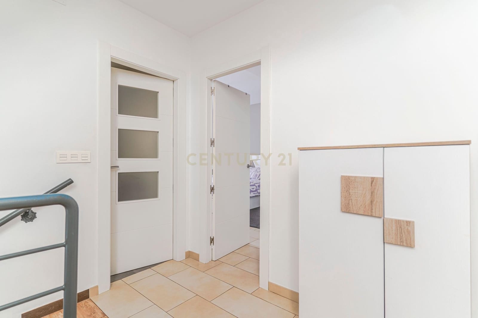 3 bedroom Townhouse for sale in Guevejar - € 295,000 (Ref: 9420075)