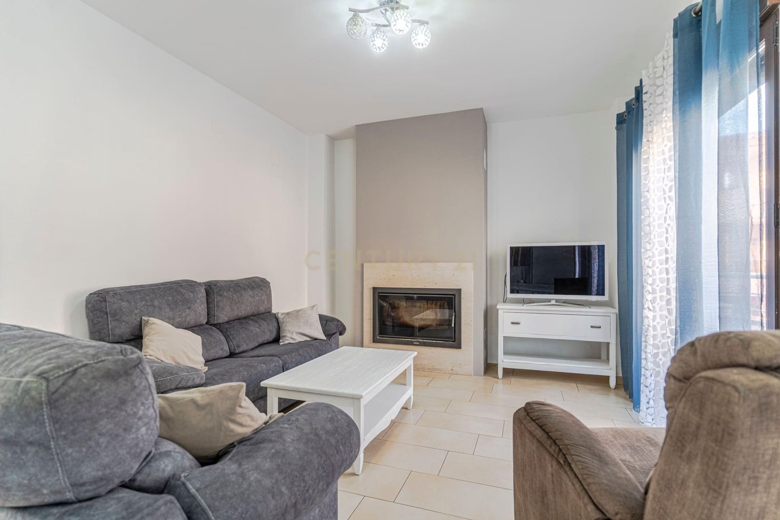 3 bedroom Townhouse for sale in Guevejar - € 295,000 (Ref: 9420075)