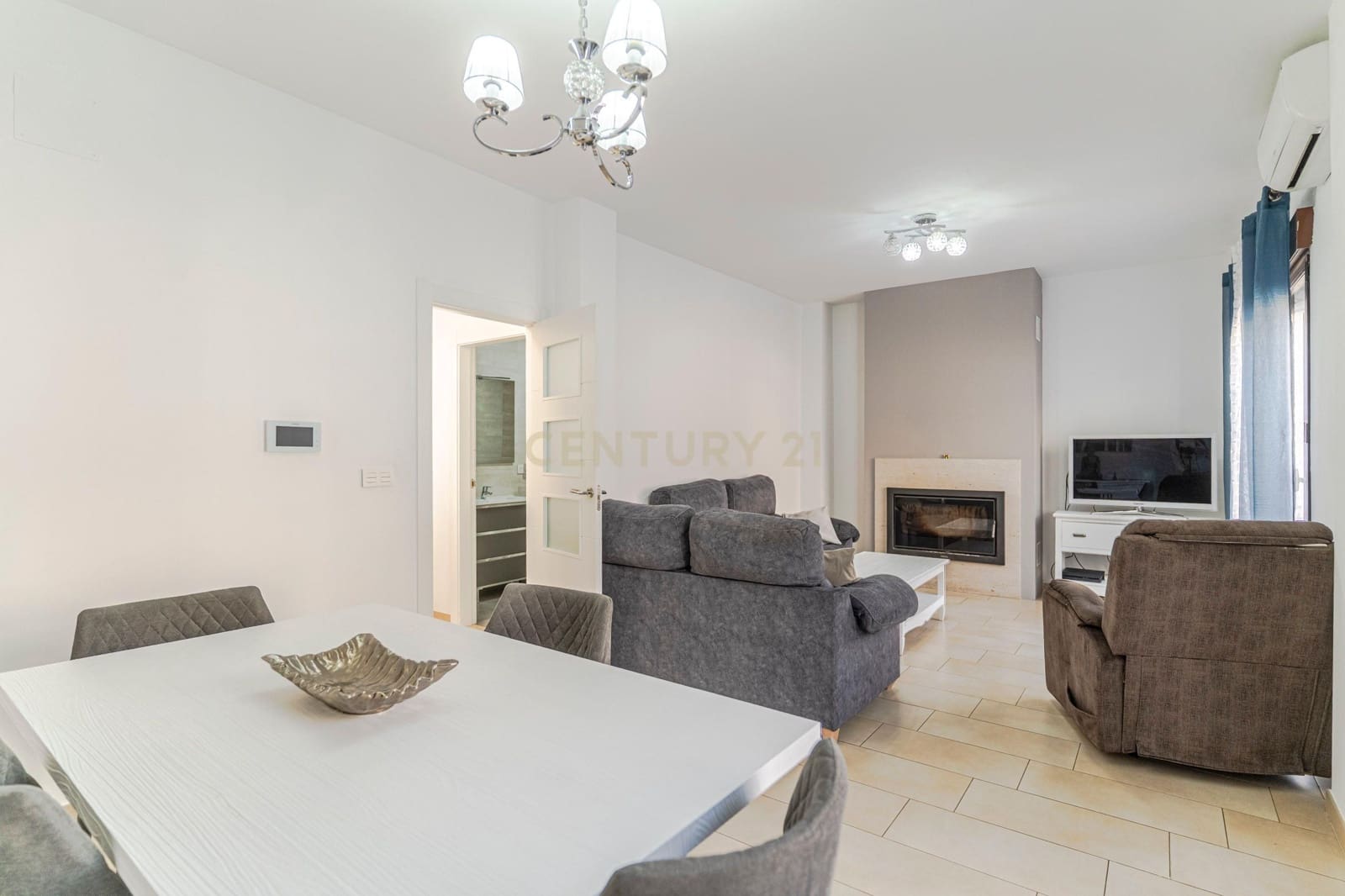 3 bedroom Townhouse for sale in Guevejar - € 295,000 (Ref: 9420075)