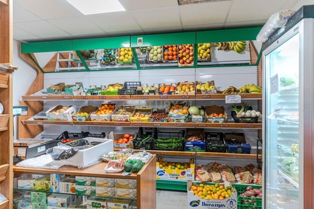 3 soveværelse Byhus til salg i Güevéjar - € 295.000 (Ref: 9420075)