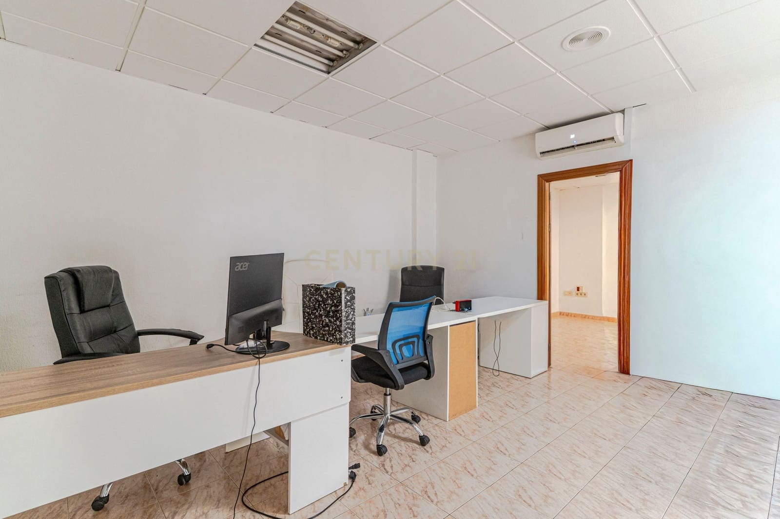 Kaupallinen myytävänä paikassa Granada kaupunki - 1 050 000 € (Ref: 9425822)