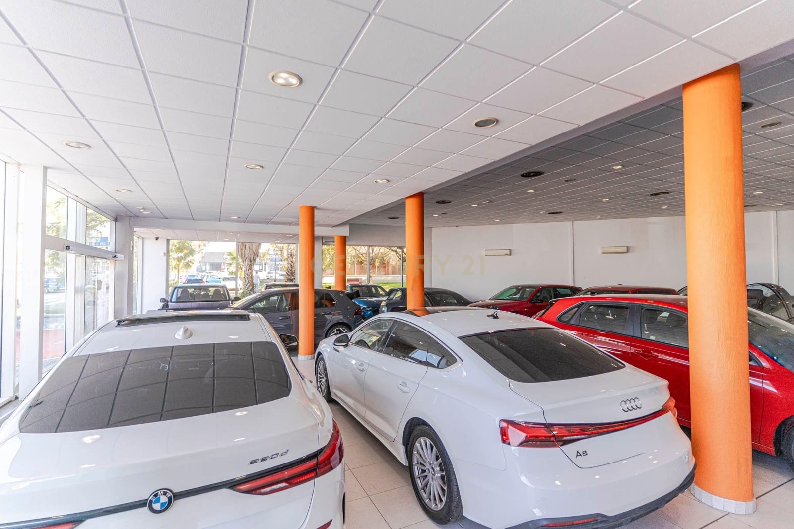 Kaupallinen myytävänä paikassa Granada kaupunki - 1 050 000 € (Ref: 9425822)