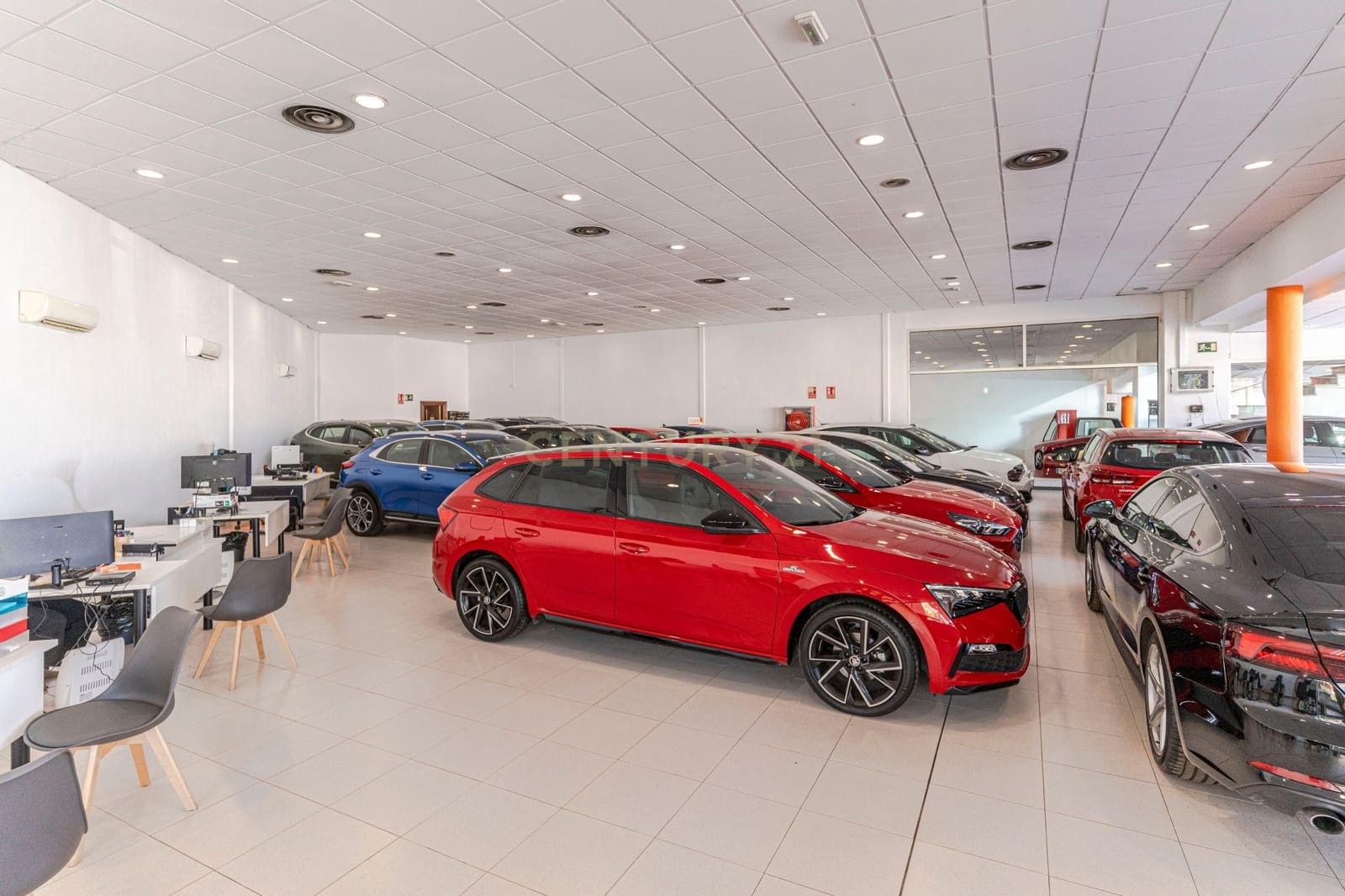 Kaupallinen myytävänä paikassa Granada kaupunki - 1 050 000 € (Ref: 9425822)