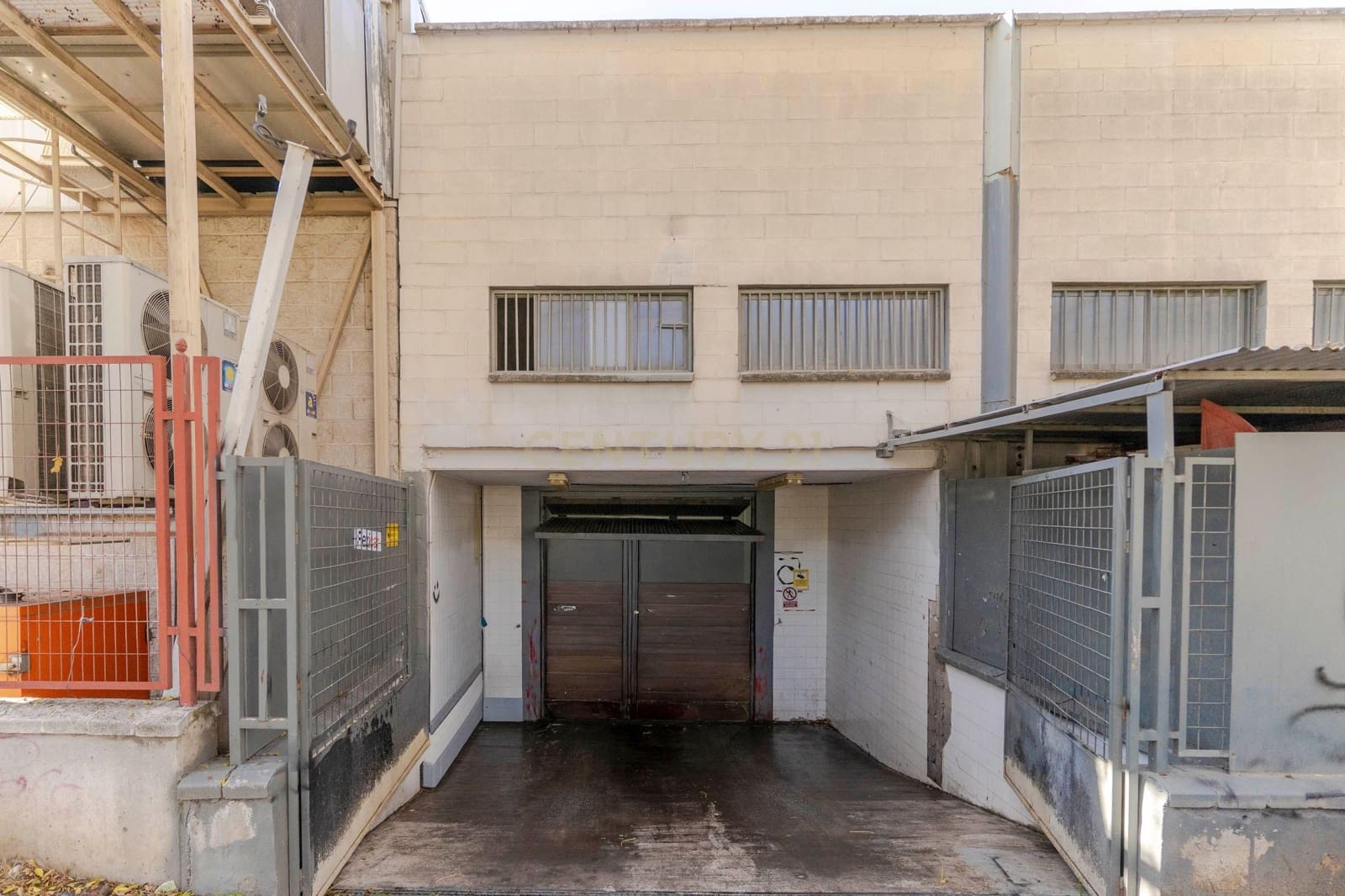 Kaupallinen myytävänä paikassa Granada kaupunki - 1 050 000 € (Ref: 9425822)