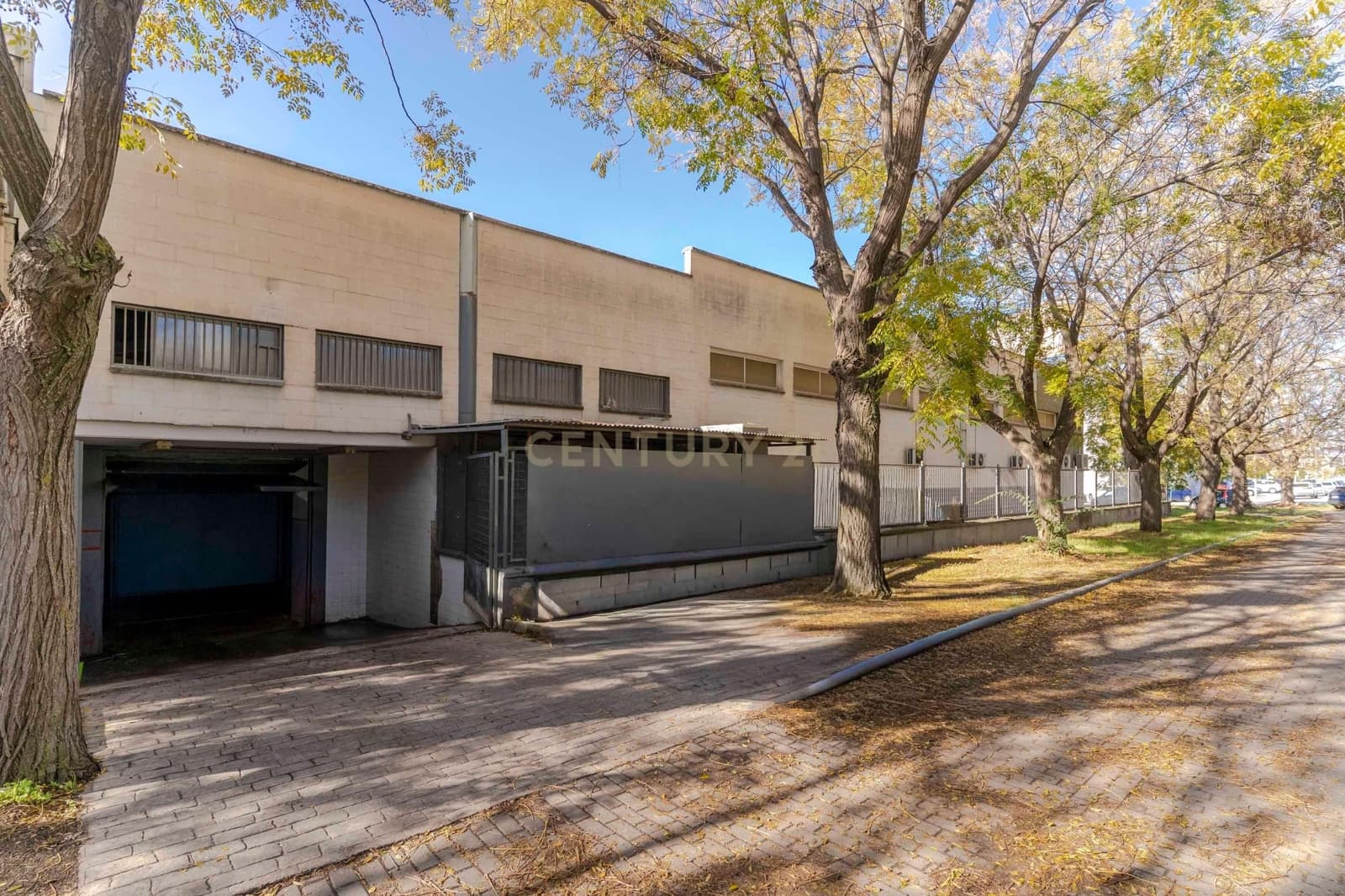 Kaupallinen myytävänä paikassa Granada kaupunki - 1 050 000 € (Ref: 9425822)